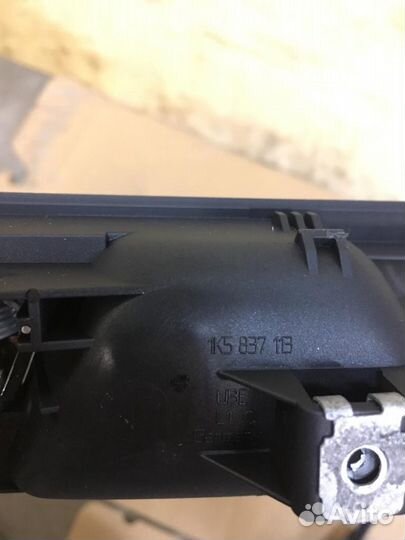 Ручка дверная внутренняя VW Jetta 5, Golf 5