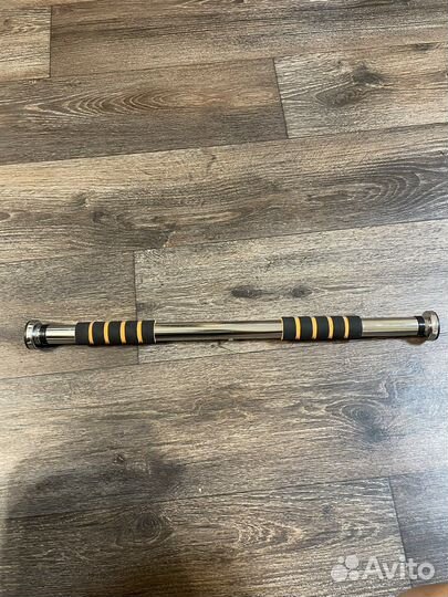 Турник раздвижной