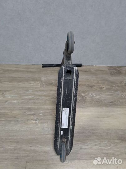 Трюковой самокат (возможен торг)