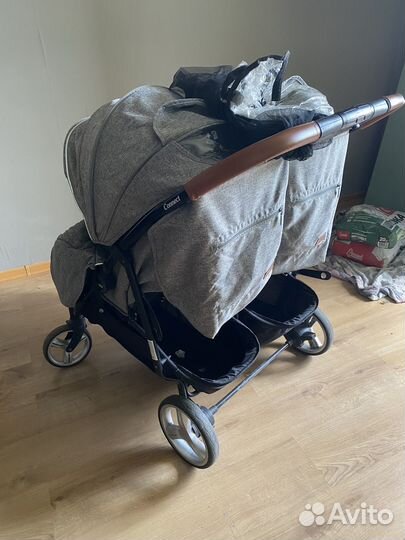 Коляска для двойни carrello connect
