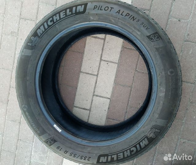 Michelin Pilot Alpin 5 SUV 235/55 R19 103V