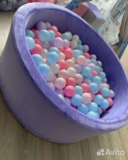 Детский сухой бассейн с шариками