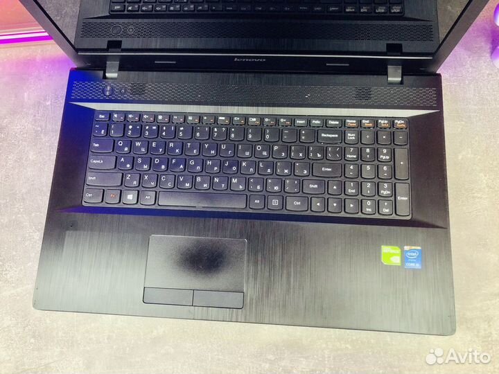 Lenovo G710/ core i5/GF117/ram 8gb/ssd+hdd