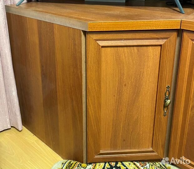 Стенка в гостиную