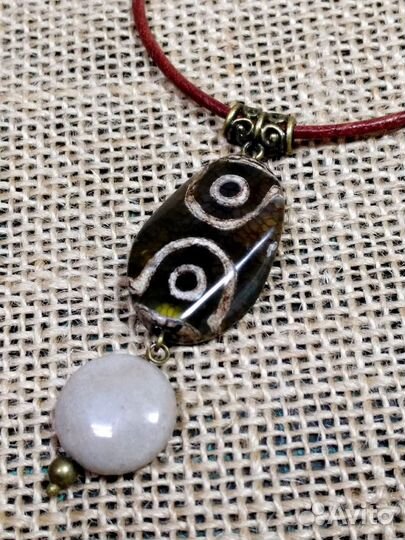 Подвеска-оберег с бусиной Дзи 