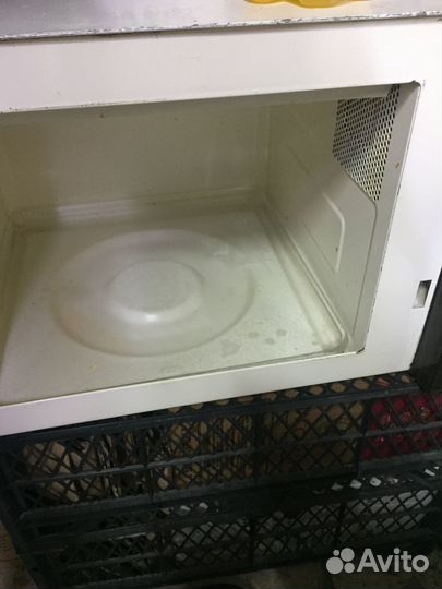 Продам микроволновку бу