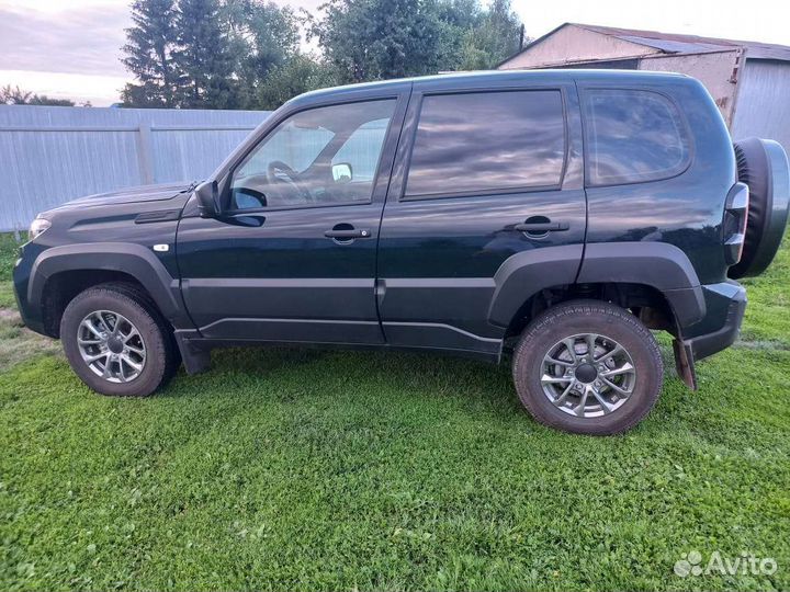 ВАЗ Niva Travel 1.7 МТ, 2022, 3 100 км