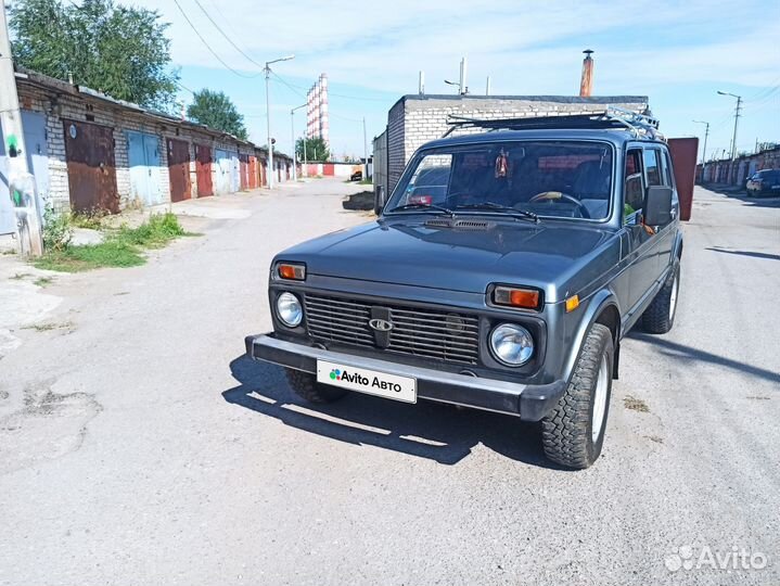 LADA 4x4 (Нива) 1.7 МТ, 2009, 111 000 км