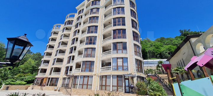 3-к. квартира, 130 м², 3/9 эт.