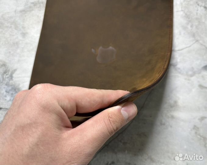 Кожаный чехол для macbook 13