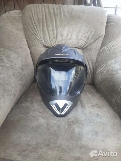 Продам мотошлем