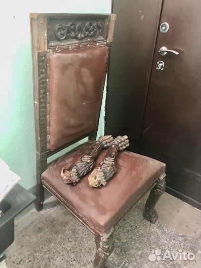 Антикварный стул
