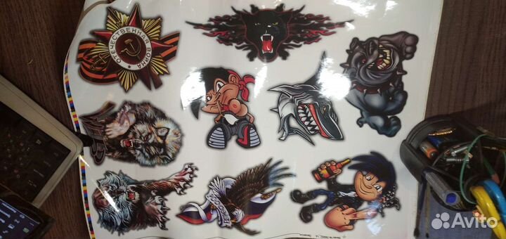 Наклейки автомобильные