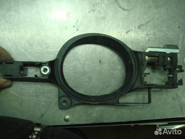 Аутлендер Кронштейн ручки двери 2007-17