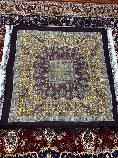 Платок шерстяной