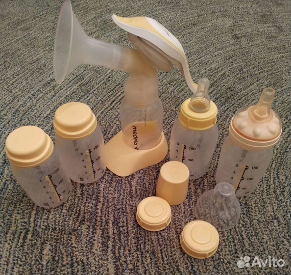 Молокоотсос medela ручной и бутылочки