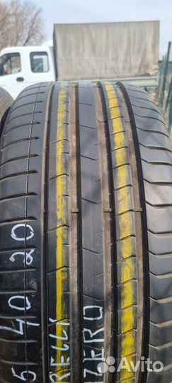 Pirelli P Zero PZ4 255/40 R20
