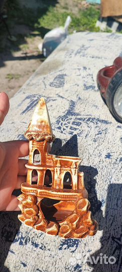 Замок для аквариума