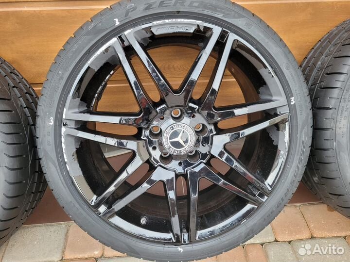 Комплект оригинальных разношироких Mercedes