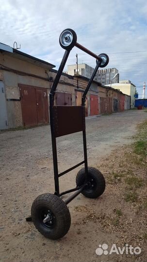 Тележка для перевозки лодочного мотора