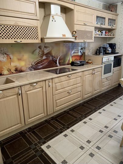 3-к. квартира, 112 м², 2/16 эт.