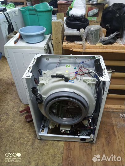 Стиральная машина samsung 5 кг,в идеальном состоян