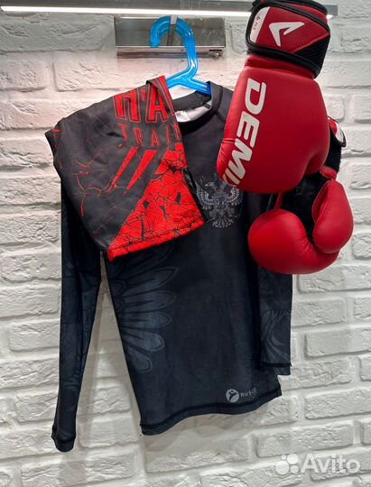 Боксерские перчатки детские и форма 6+