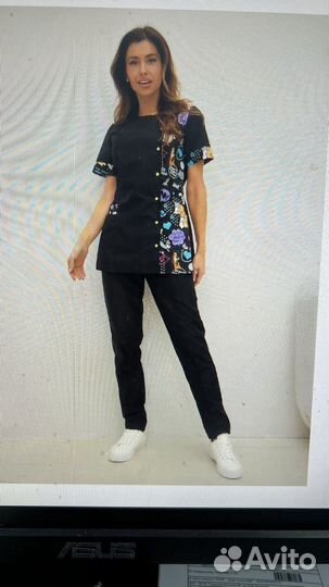 Медицинский костюм