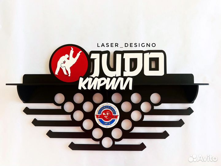 Медальница на заказ