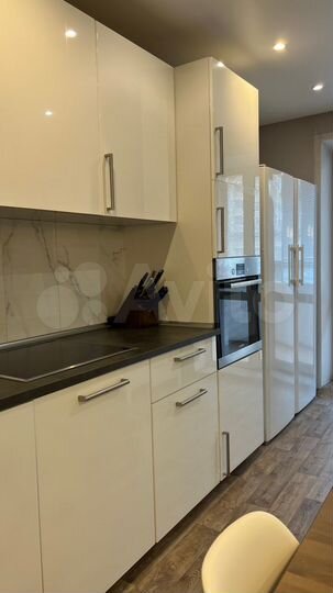 5-к. квартира, 116,8 м², 2/10 эт.