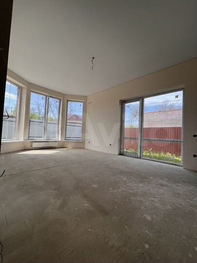 Дом 85 м² на участке 4 сот.