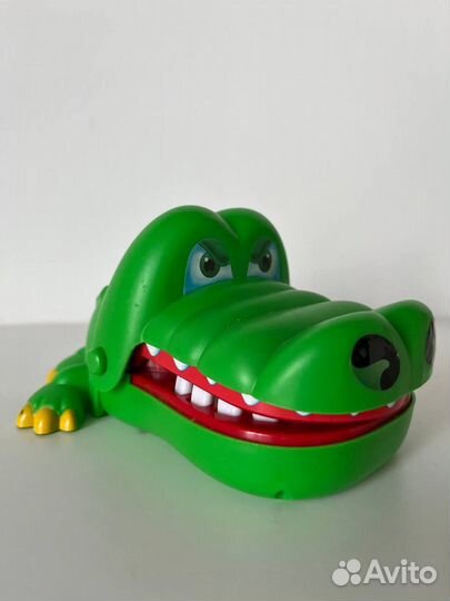 Игрушечный крокодил