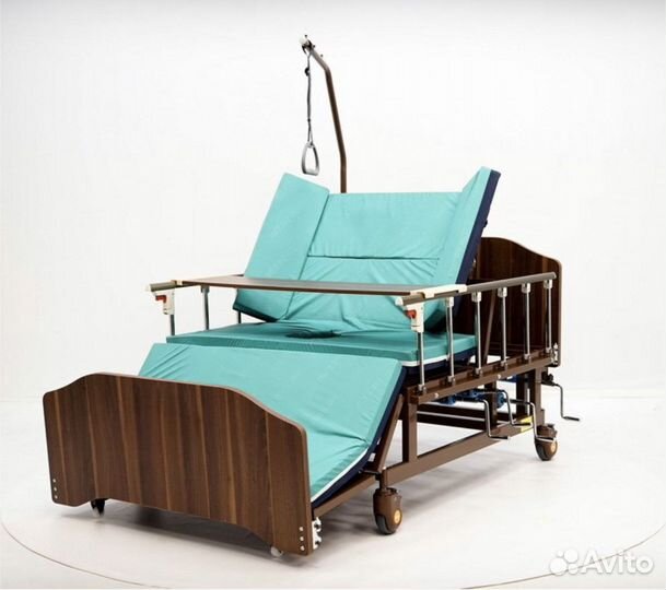 Функциональная медицинская кровать для ухода
