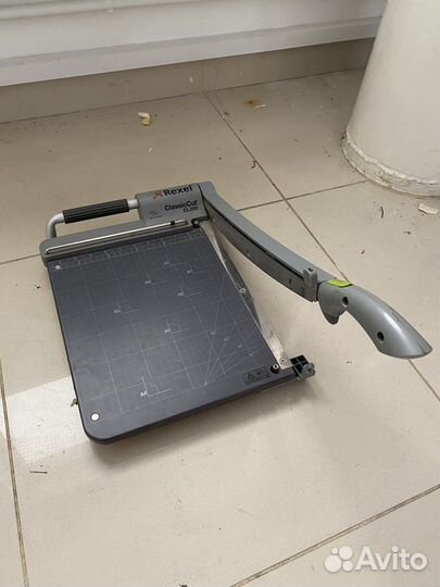 Резак rexel сабельный