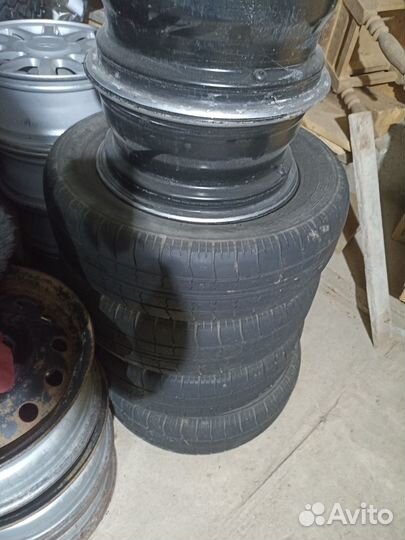 Accelera 651 175/65 R14