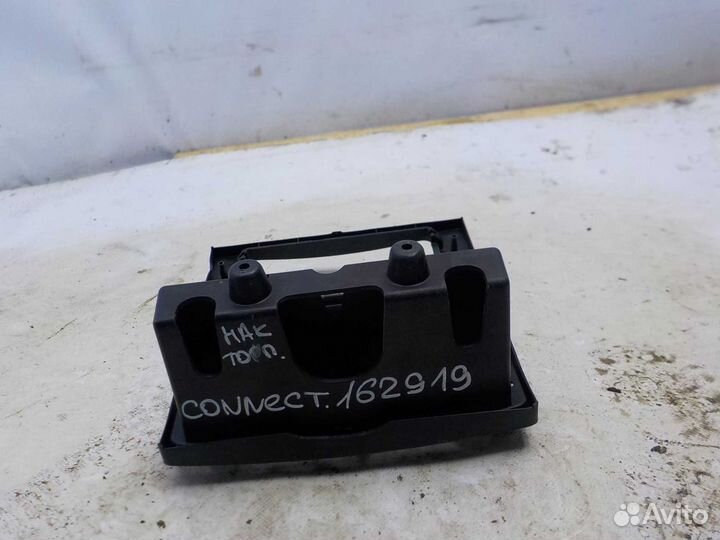 Накладка на торпеду Ford Torneo Connect