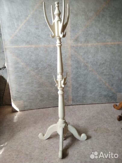 Вешалка напольная