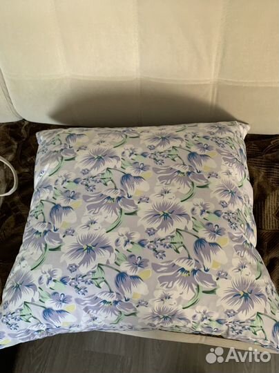 Подушка пуховая 70х70 см