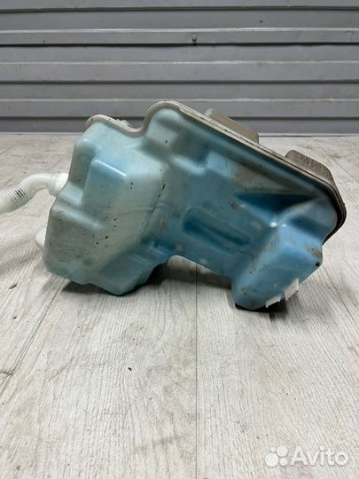 Бачок омывателя Skoda Octavia A7 2013-2020