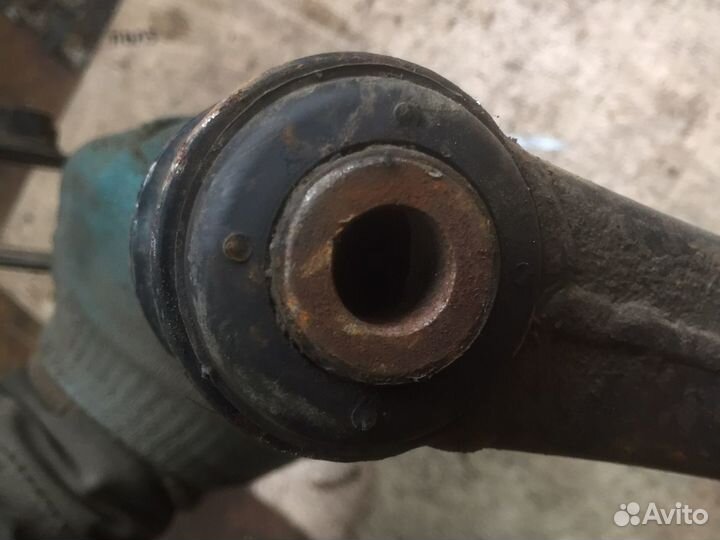 Ford focus 2 рычаг передний левый