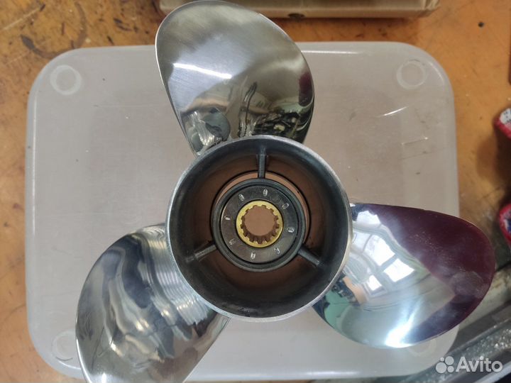 Гребной винт 11х15, 13 шлиц, Yamaha Suzuki Tohatsu