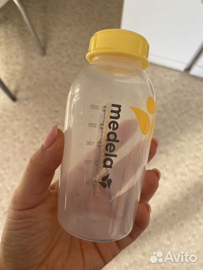 Бутылочка Medela Calma 250 для хранения молока