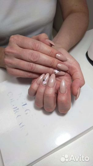 Маникюр педикюр наращивание ногтей