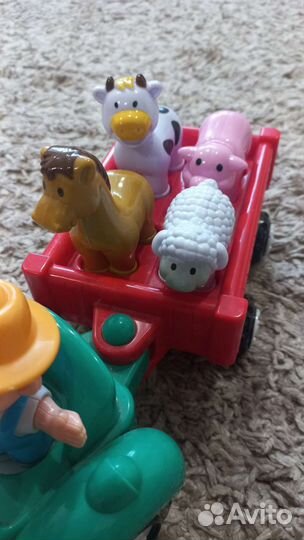 Детский трактор с прицепом и животными