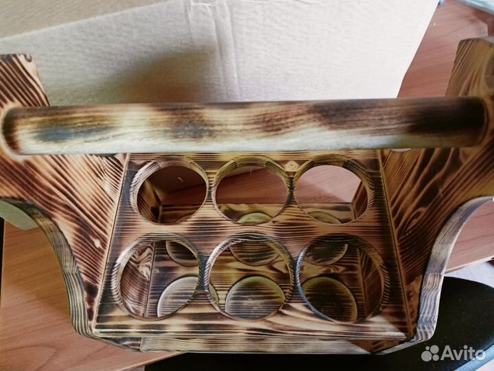 Деревянный ящик для бутылок