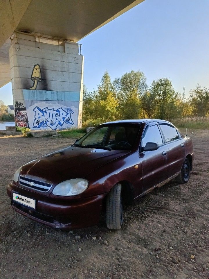 Chevrolet Lanos: фото владельца