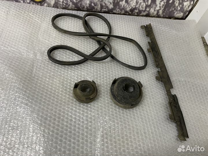 Проводка Линза Пыльник Лампа фары Octavia 1998