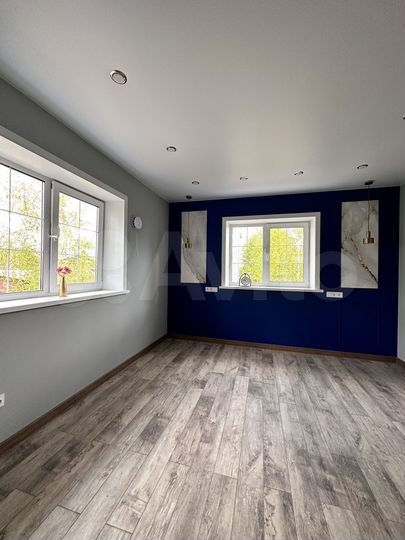 Коттедж 170 м² на участке 5 сот.