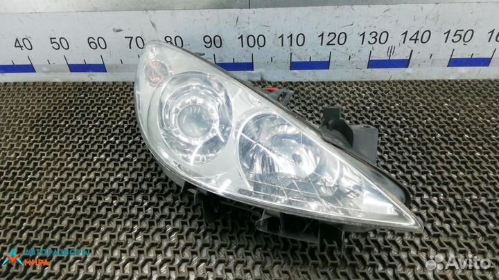 Фара правая Peugeot 307 рест. 2006