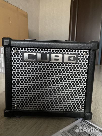 Комбоусилитель rolland cube 10gx